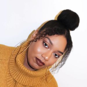 Meet your Posher, Danielle